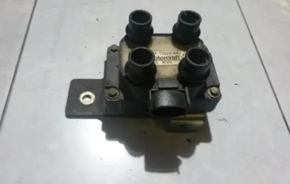 Mazda 626 High voltage ignition coil e9tf12029aa