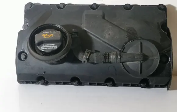 Volkswagen Golf V Rocker cam cover 038103469 038103475 038103483D