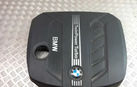 BMW 5 F10 F11 Engine cover (trim) 8510475