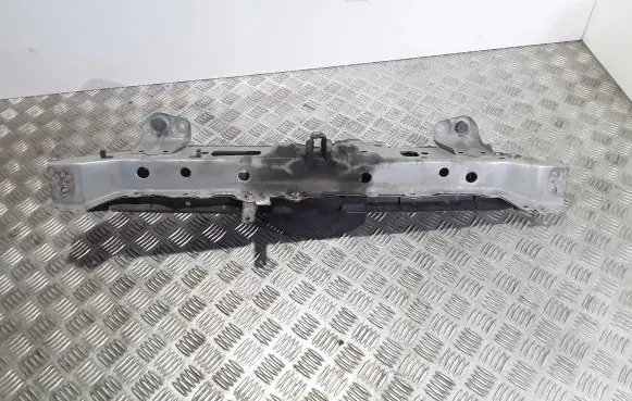 Toyota Yaris Top upper radiator support slam panel