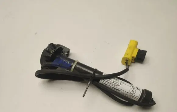 Mercedes-Benz A W176 Bonnet Pedestrian Airbag Actuator A1179061000