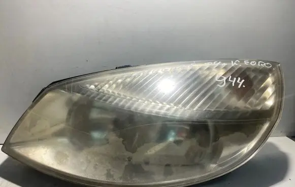 Renault Megane III Headlight/headlamp 15610900