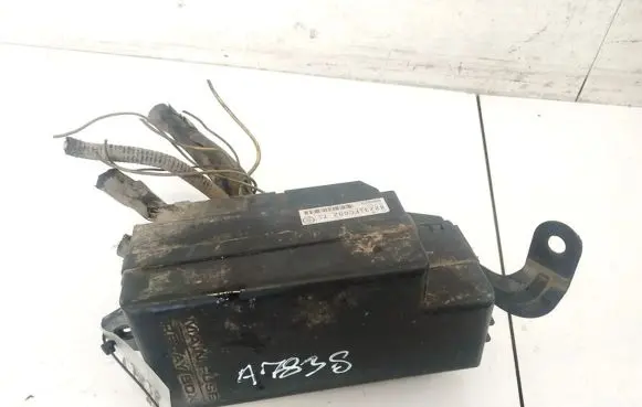 Subaru Forester SF Fuse box set 82231FC002 990823