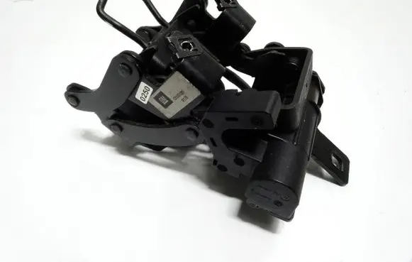 Opel Astra H Tailgate/trunk/boot lock/catch/latch 13197820 S250 0178