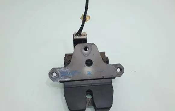 Ford Mondeo MK IV Tailgate/trunk/boot lock/catch/latch 8M51R442A66EA