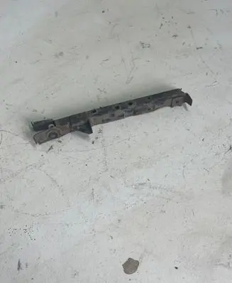 Mercedes-Benz E W211 Front bumper mounting bracket 2118801114