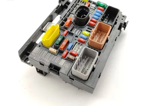 Fuse box set