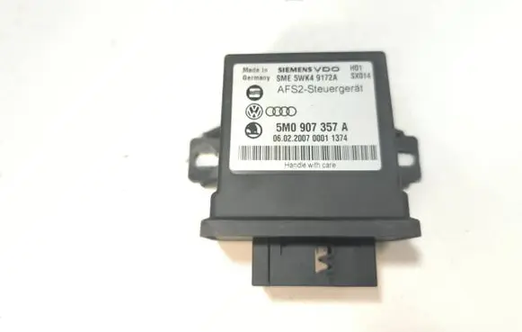 Volkswagen PASSAT B6 Light module LCM 5M0907357A 5WK49172A 06022007001