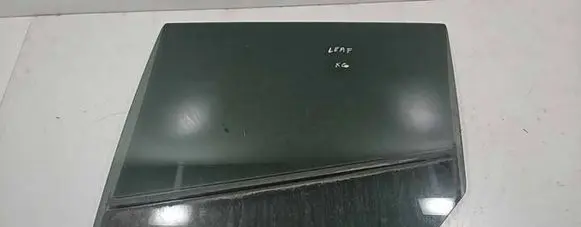 Nissan Leaf I (ZE0) Rear side window 43R001595 AS5M5532DOT682