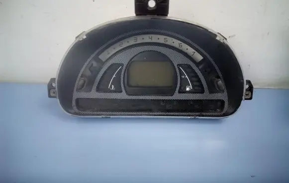Citroen C2 Speedometer (instrument cluster) 216755968 P9652008080G00