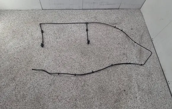 Chrysler Pacifica Windshield washer fluid hose 
