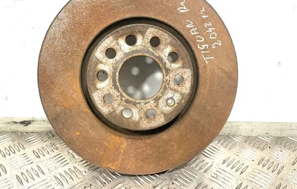 Volkswagen Tiguan Front brake disc