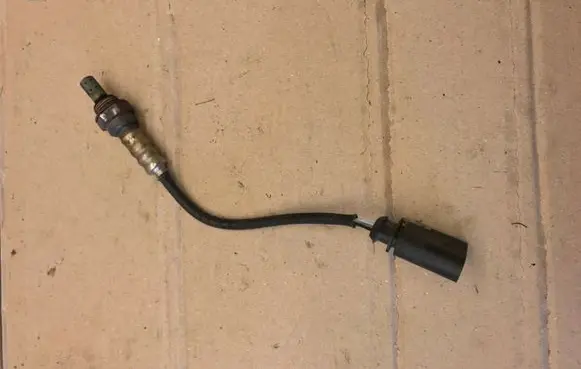 Volkswagen Polo V 6R Lambda probe sensor 03C906262