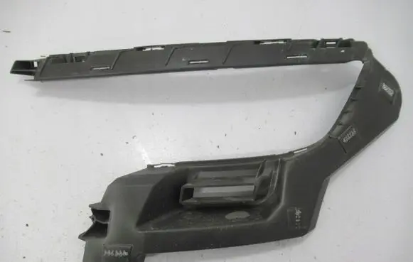 Citroen C5 Aircross Front bumper mounting bracket