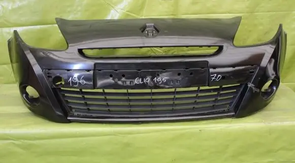 Renault Clio III Front bumper