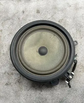 Audi A3 S3 8P Front door speaker 8P0035411