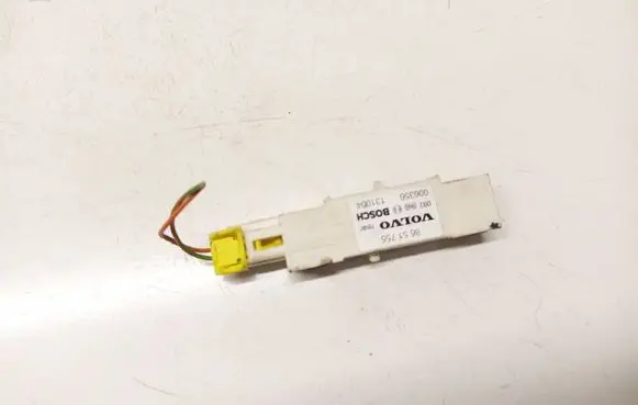 Volvo XC90 Airbag deployment crash/impact sensor 8651755