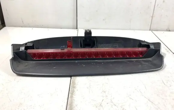 Skoda Fabia Mk2 (5J) Third/center stoplight 5J6945097
