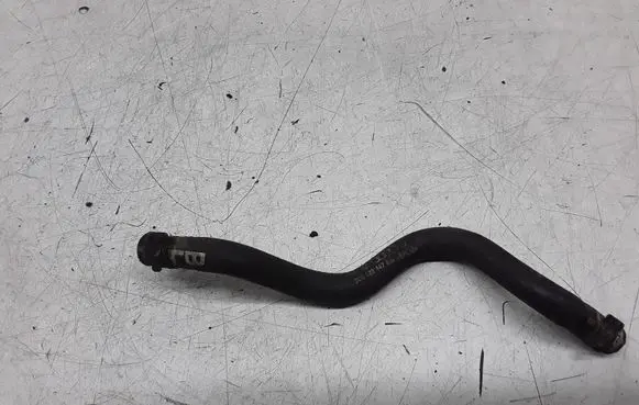 Volkswagen PASSAT B6 Engine coolant pipe/hose 3C0122447