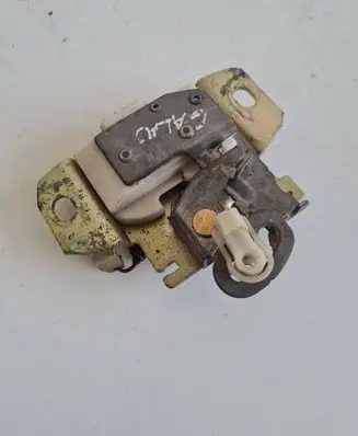 Mitsubishi Eclipse Tailgate/trunk/boot lock/catch/latch
