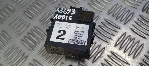 Toyota Auris 150 Door control unit/module 8974102130 89741-02130