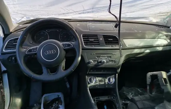 Audi Q3 8U Screen/display/small screen
