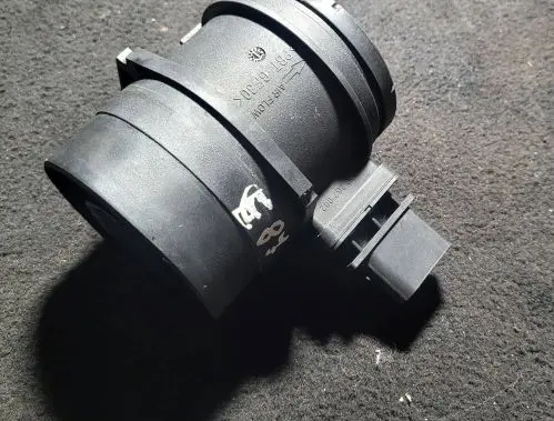 BMW 1 E81 E87 Mass air flow meter
