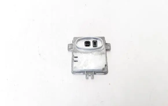 Volvo V70 Xenon control unit/module 6261110499