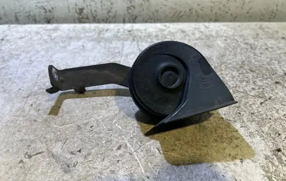 Chrysler 300C Horn signal 0055306