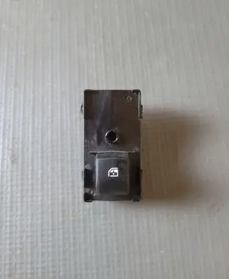 KIA Sportage Electric window control switch 93581R2200