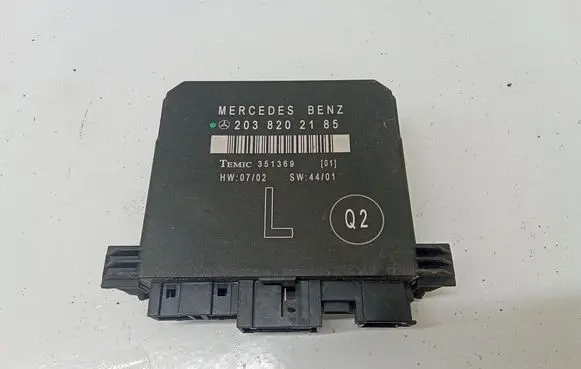 Mercedes-Benz C W203 Door control unit/module 2038202185