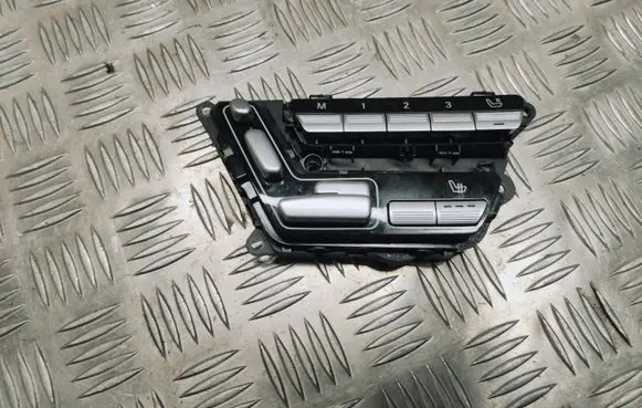 Mercedes-Benz S W221 Seat control switch A2218709058