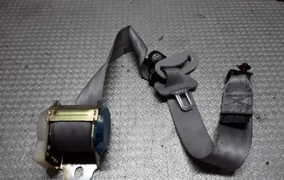 KIA Picanto Rear seatbelt 898102007000