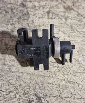 Audi A3 S3 8L Turbo solenoid valve 1H0906627 72190320