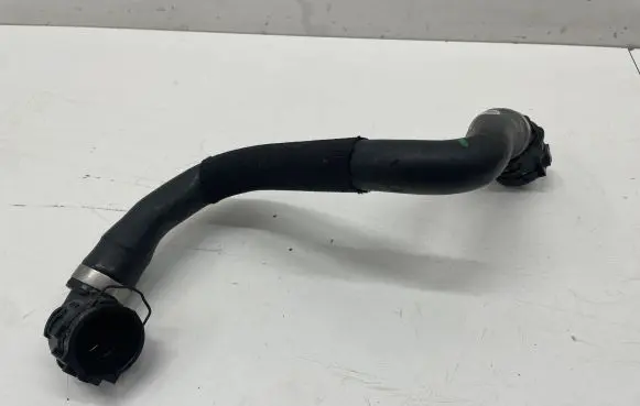 BMW 5 G30 G31 Engine coolant pipe/hose 8650981