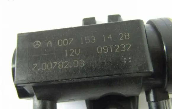 Peugeot 4007 Vacuum valve A0071531428