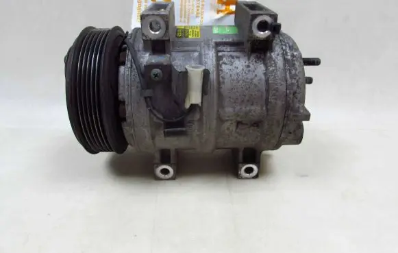 Volvo S40, V40 Air conditioning (A/C) compressor (pump) 30665343 52286