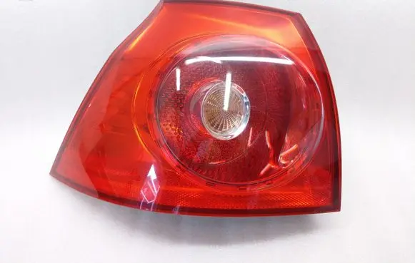 Volkswagen Golf V Rear/tail lights 1K6945095 89031704