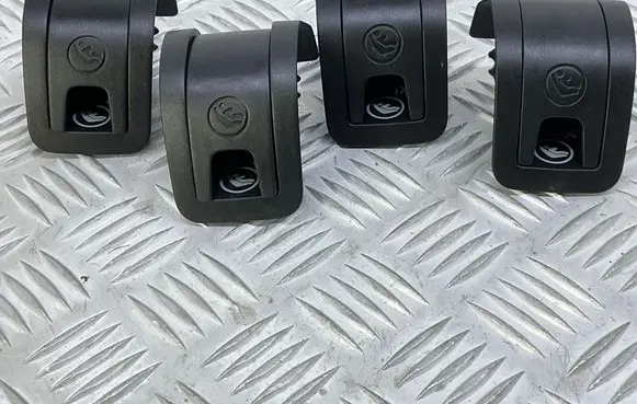 Volkswagen Golf VII ISOFIX cover 5G0887233C 5G0887187