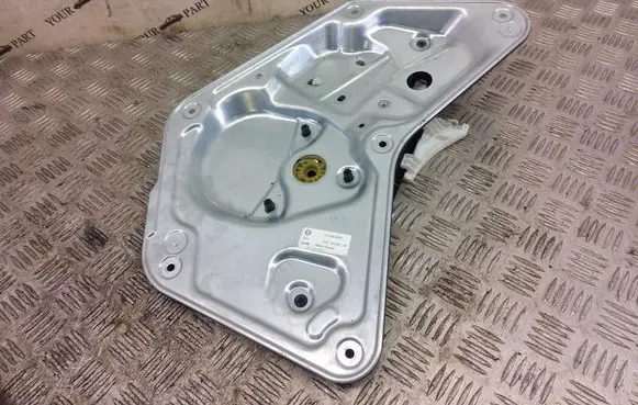 Skoda Yeti (5L) Rear window lifting mechanism without motor 5L0839402B