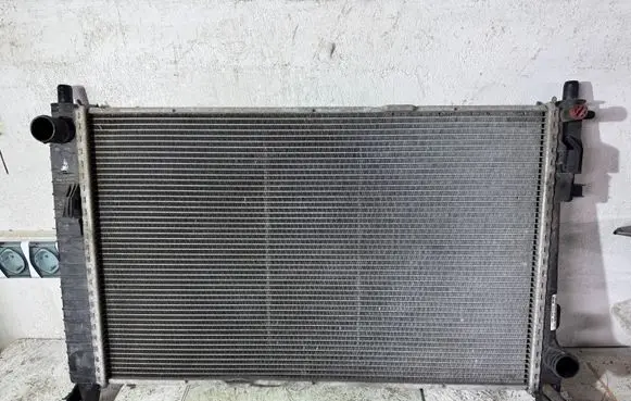 Mercedes-Benz B W245 Coolant radiator A1695002904 K2442005 1695002904