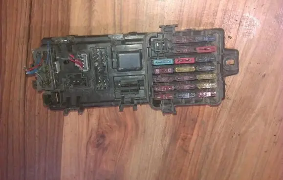 Fuse box set