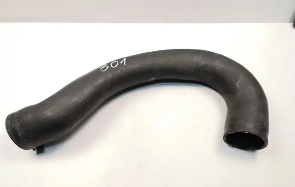 Volkswagen Transporter - Caravelle T5 Intercooler hose/pipe 7E0145980B