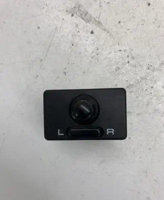 Nissan Almera Wing mirror switch