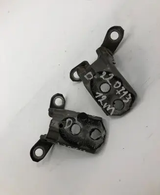 Nissan Juke I F15 Front door hinge set 