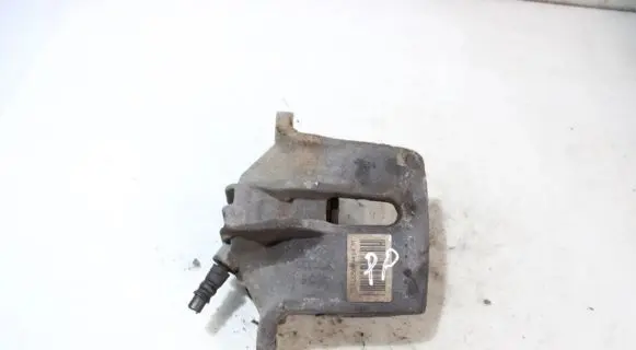 Peugeot 2008 I Front brake caliper