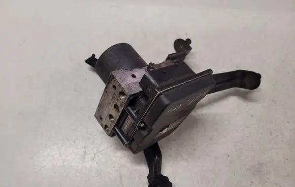 BMW 5 E60 E61 ABS Pump 3451676890601 0265234134 3451675874301