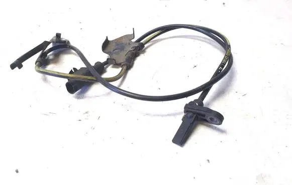Toyota Avensis T270 ABS brake wheel speed sensor 8954202061