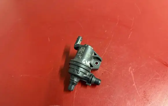 BMW X3 G45 Electric auxiliary coolant/water pump 9896405
