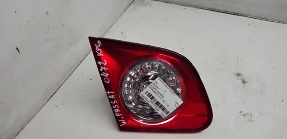 Volkswagen PASSAT B6 Tailgate rear/tail lights